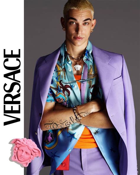 simone milano como yotuber versace|versace milan spring.